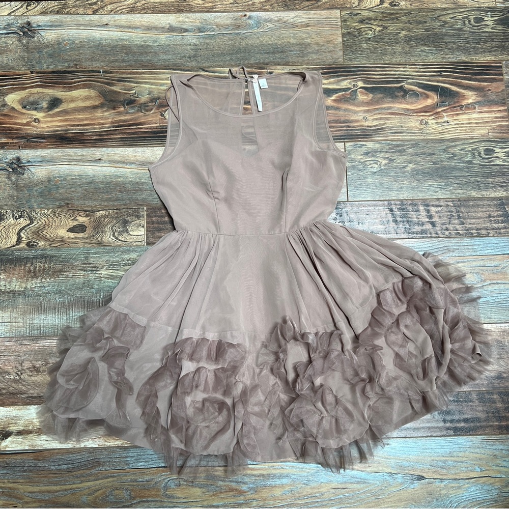Lauren Conrad Runway Brown Sheer with Tulle Flowers Dress Size 10